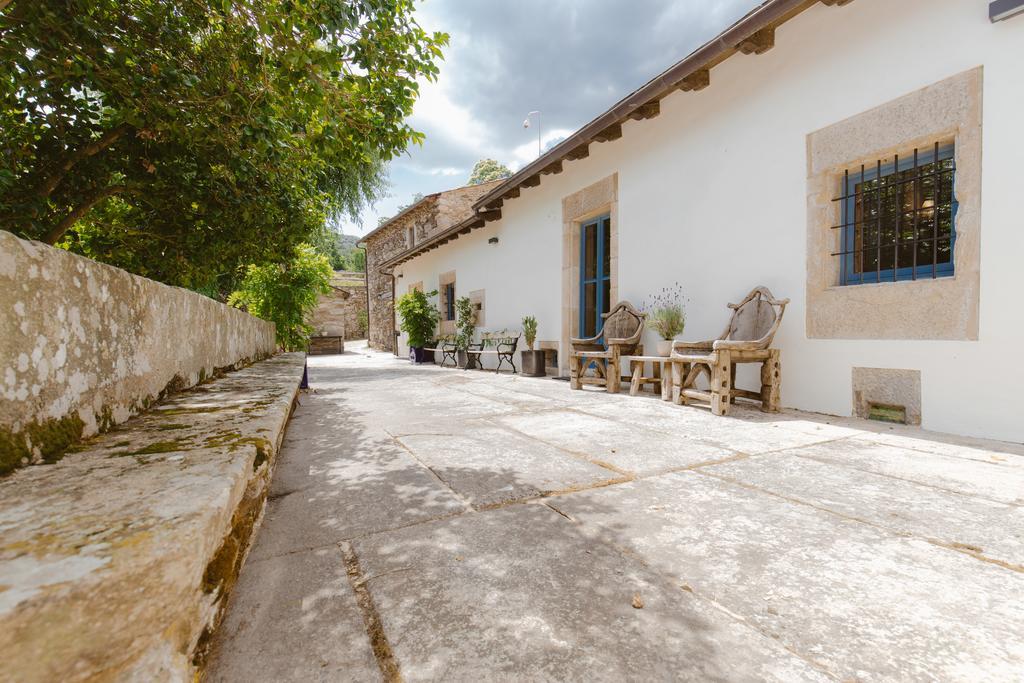 Pazo Da Pena Manzaneda Hotel Ngoại thất bức ảnh