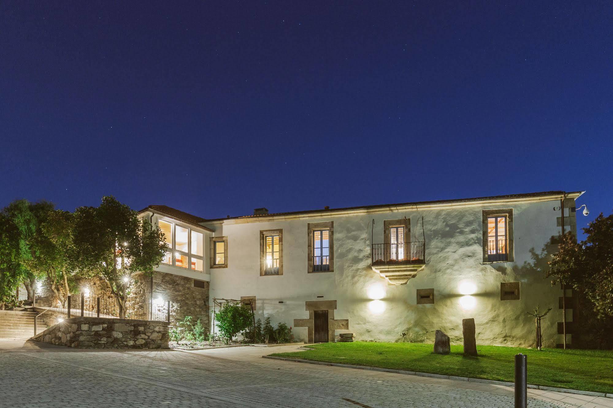 Pazo Da Pena Manzaneda Hotel Ngoại thất bức ảnh