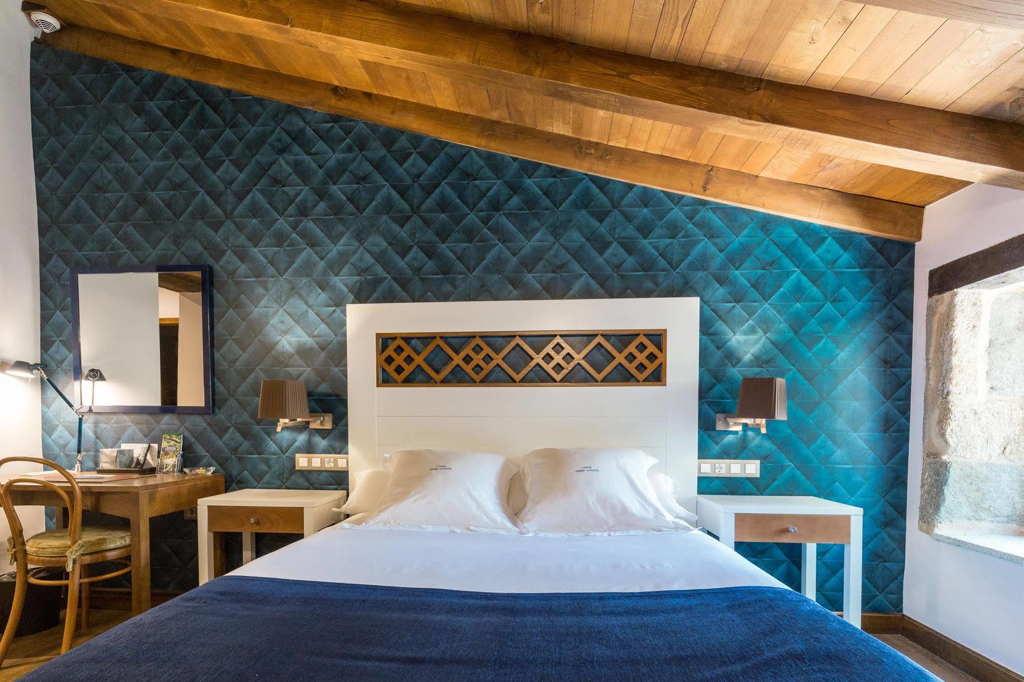 Pazo Da Pena Manzaneda Hotel Ngoại thất bức ảnh