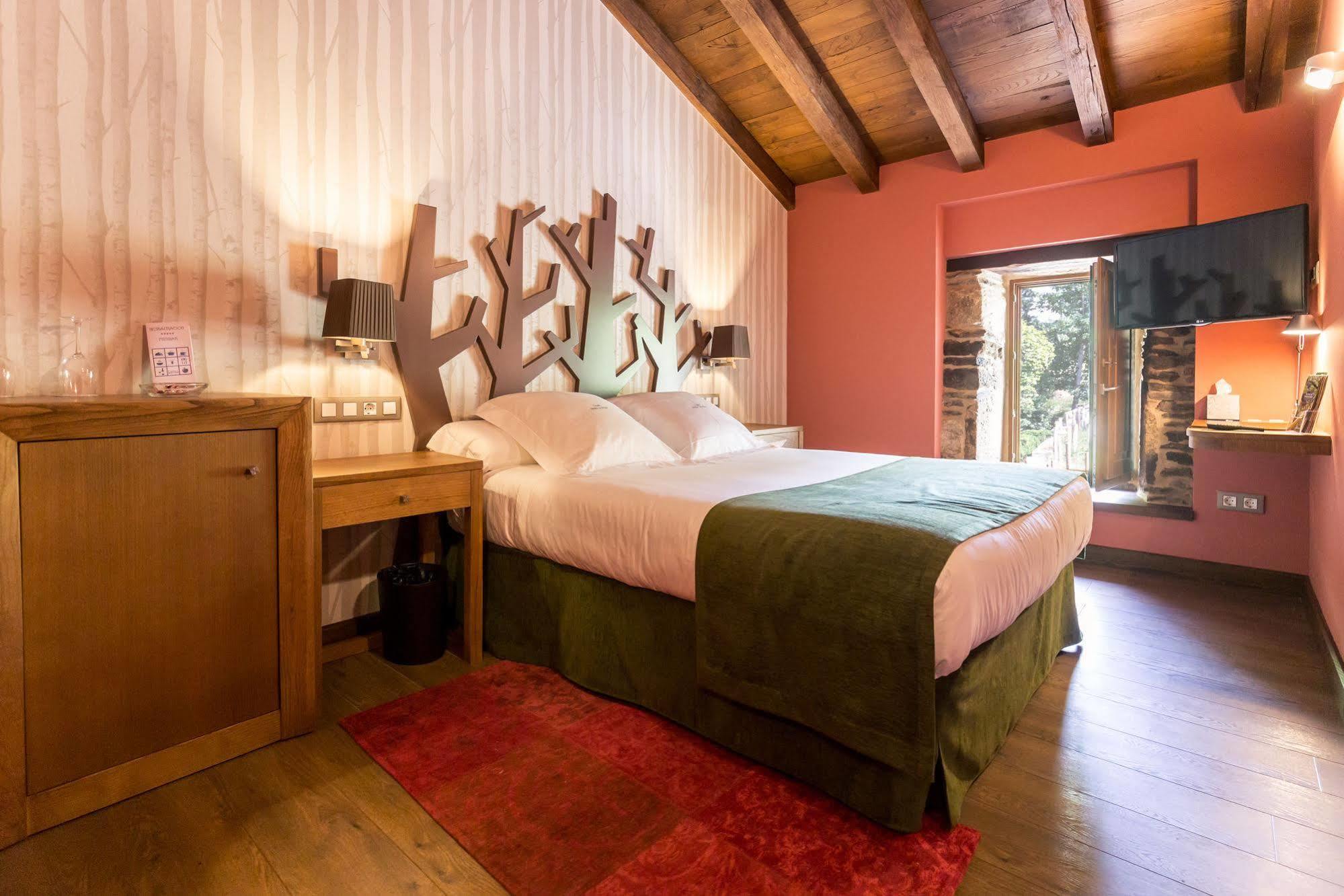 Pazo Da Pena Manzaneda Hotel Ngoại thất bức ảnh